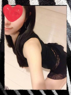 梅水晶あき