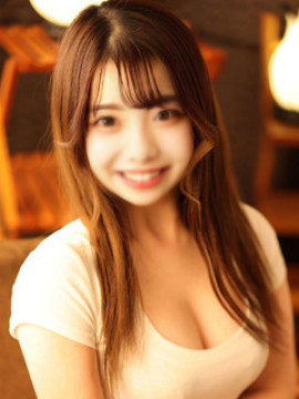 みいな｜Aroma Salon CLARITY