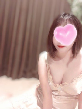 神崎ひなの