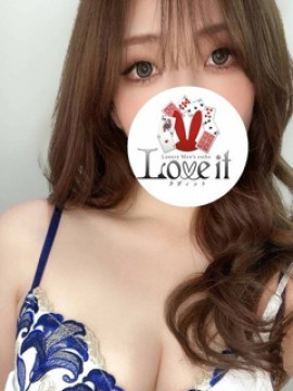 夢咲えれな