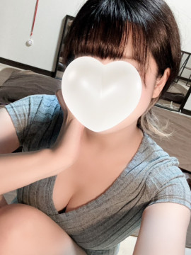 伊月　ゆの