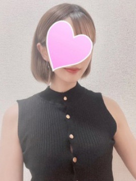 明菜もも