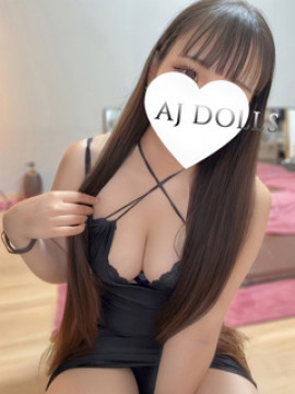 泉ひな