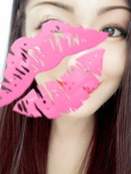 かれん【グラマー美】