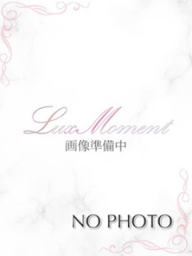 新人1202｜Lux moment（ラグモーメント）