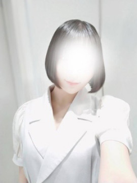 中谷みれい｜Chloe（クロエ）