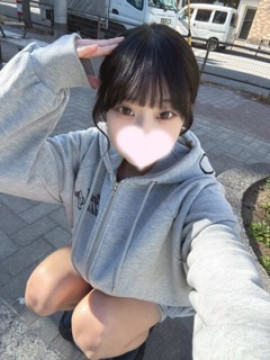 体験入店『可愛さ溢れる18歳美少女』