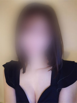 新人はるか｜妻色兼美 苫小牧店