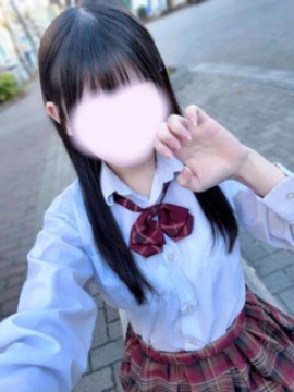 るぅか『これぞマセロリ！ 制服着たらJK規格なお話大好き塩顔美少女』