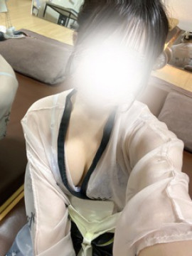 夏木（なつき） ひな