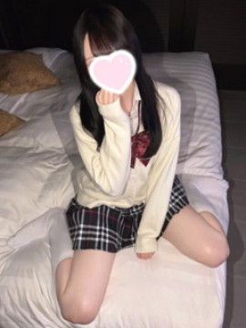 さくらこ『No.1最強伝説? 愛嬌抜群！現役大学生で唯一無二の色白天然美少女』