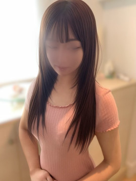 中村 美結｜Crea