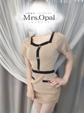 愛沢｜Mrs.Opal（ミセスオパール）