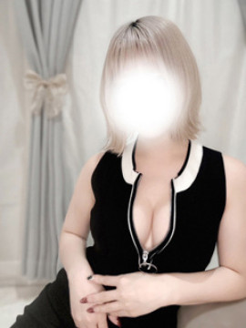 百瀬あいか｜Sanando -サナンド-