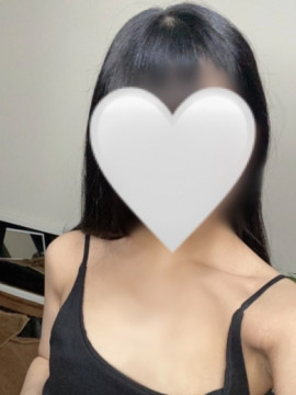 七瀬なぎさ