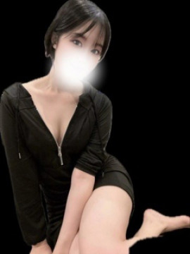 美月りな｜Chloe（クロエ）