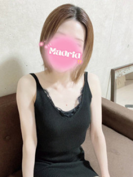 朝霧いと｜Oil Madrid（オイルマドリード）