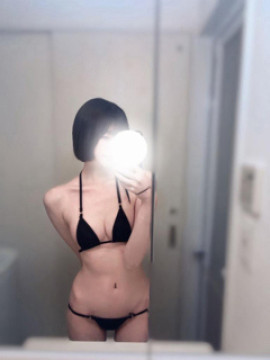 綾瀬かれん