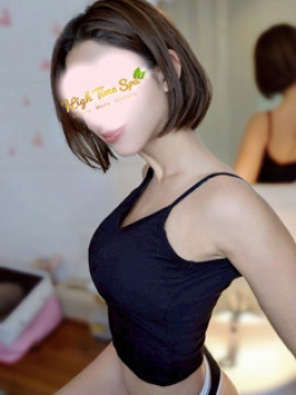 城田マナ