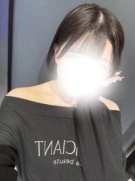 雅 芽衣