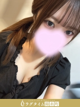 水瀬もな