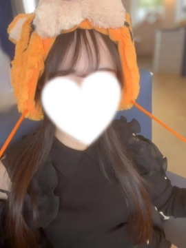 山岸 ひめな