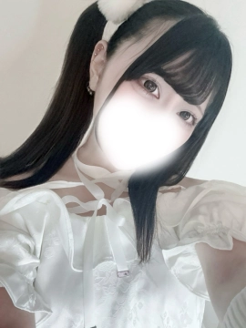 東雲れむ
