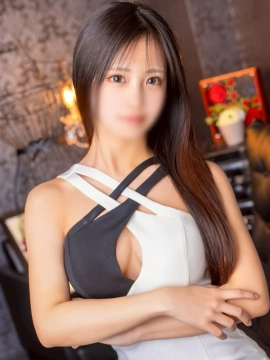 美波もえ