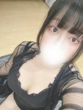 美月あおい