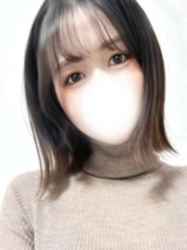 新垣みれい