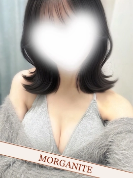乙葉ゆな