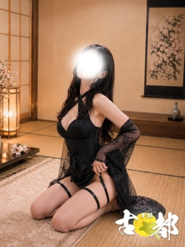 愛乃　璃音｜古都 別邸