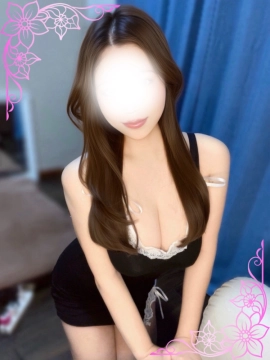 椎名くみ