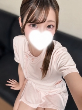 愛川 なゆ