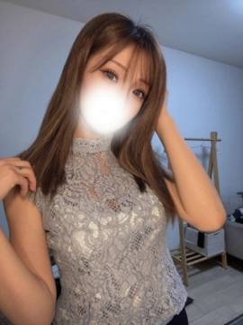 七海まひろ
