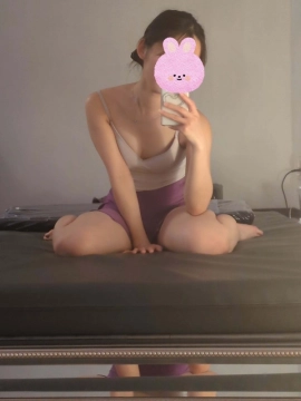 篠田ひなみ