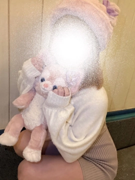 小松あやな