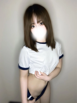 望月ゆあ