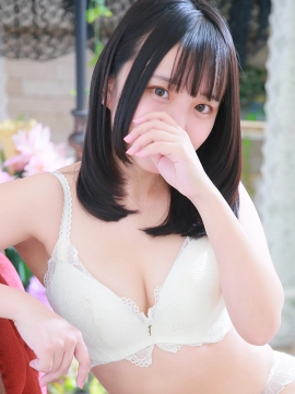 山下ちなつ