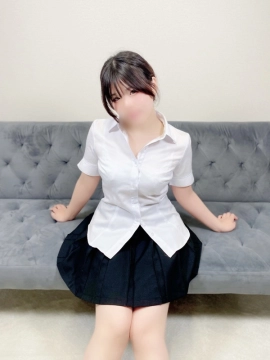 南　あいり