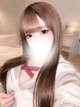 愛沢まりん