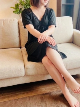 小泉マリコ