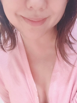竹内マリコ