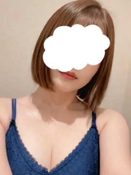 桃瀬ここ