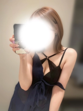 水野なな