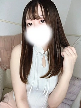 白花ゆい