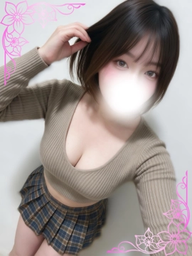 東条まりな