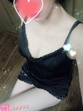 松田マリコ