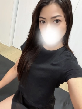 青木れいら
