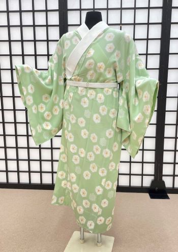 長襦袢とは?種類が色々あるってホント?! あまのや着物コラム | 栃木